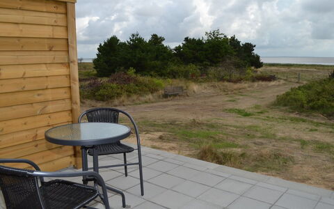 Aghnar - 5Km from the Sea: Möbel, Interior Design, Flooring, Holz, Fussboden, Decke, Holzboden, Stuhl, Tabelle, Beleuchtung