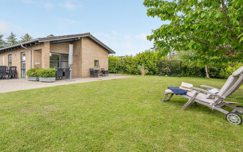 Evangelia - 1.2Km from the Sea: Dach, Haus, Grundstueck, Zuhause, Hütte, Estate, Gartenbauten, Schatten, Blockhaus, Landscaping