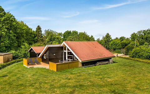 Tiia - 29Km from the Sea: Hütte, Zuhause, Haus, Dach, Veranda, Estate, Abstellgleis, Gartenbauten, Bauernhaus, Garten
