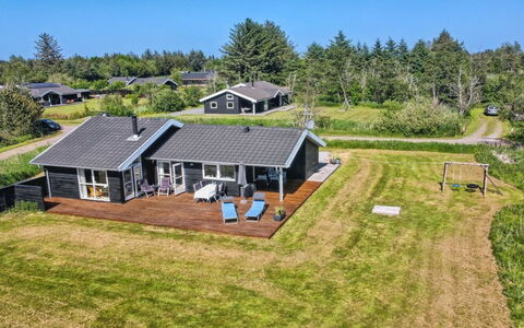 Hampus - 500M from the Sea: Die Architektur, Dach, Zuhause, Verbundwerkstoff, Daylighting, Abstellgleis, Auffahrt