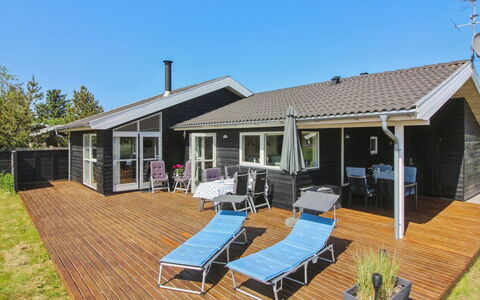 Hampus - 500M from the Sea: Die Architektur, Dach, Zuhause, Verbundwerkstoff, Daylighting, Abstellgleis, Auffahrt