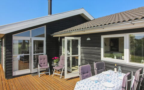 Hampus - 500M from the Sea: Die Architektur, Dach, Zuhause, Verbundwerkstoff, Daylighting, Abstellgleis, Auffahrt