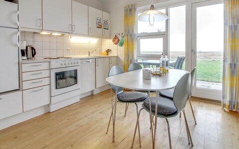 Arngerus: Flooring, Fussboden, Interior Design, Holz, Holzboden, Decke, Wohnung, Möbel, Zimmer, Küche