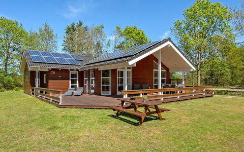 Ebbi - 36Km from the Sea: Hütte, Schuppen, Hütte, Bauernhaus, Prärie, Hütte, Scheune, Blockhaus, Gartenbauten