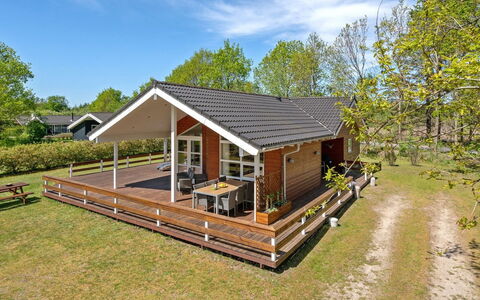 Ebbi - 36Km from the Sea: Hütte, Schuppen, Hütte, Bauernhaus, Prärie, Hütte, Scheune, Blockhaus, Gartenbauten
