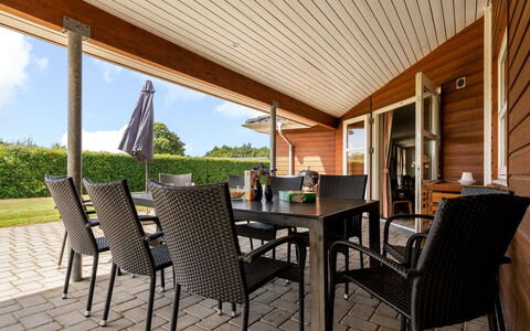 Aletta - 25Km from the Sea: Möbel, Holz, Stuhl, Tabelle, Gartenmöbel, Veranda, Flooring, Holzbeize, Küche & Esszimmer Tisch, Tisch Im Freien