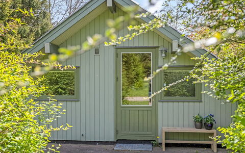 Hilla - 31Km from the Sea: Hütte, Schuppen, Gartenbauten, Abstellgleis, Garten, Hütte, Garten, Blockhaus, Hinterhof, Outdoor Struktur