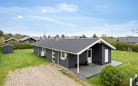 Ingbritt - 700M to the Fjord: Haus, Dach, Zuhause, Hütte, Schuppen, Gartenbauten, Abstellgleis, Garten, Blockhaus, Hütte