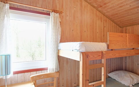 Annik - 980M to the Fjord: Möbel, Interior Design, Flooring, Holz, Fussboden, Decke, Holzboden, Stuhl, Tabelle, Beleuchtung
