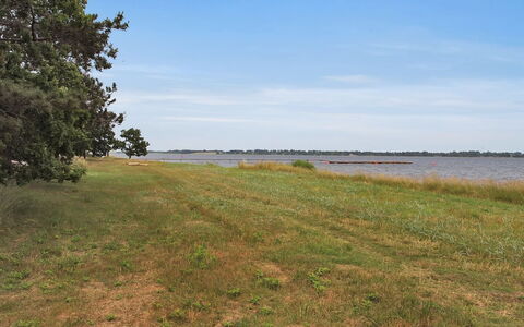 Jeip - 400M to the Fjord: Himmel, Blau, Gras, Natürlichen Umgebung, Grün, Wiese, Natürliche Landschaft, Horizont, Vegetation