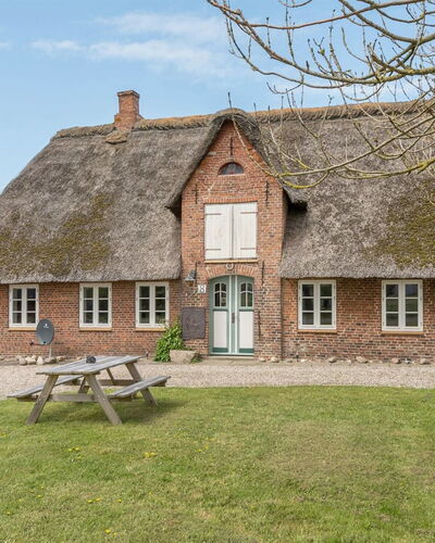 Inda - 10Km from the Sea