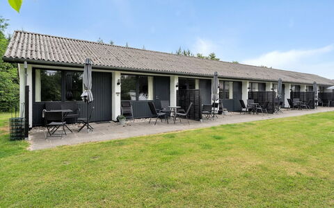 Arne - 20Km from the Sea: Blau, Strauch, Hütte, Ground, Garten, Estate, Schatten, Landscaping, Bauernhaus, Eco Hotel