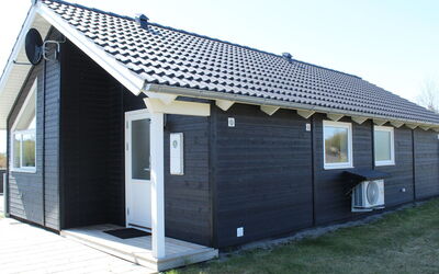 Gertrude - 1.1Km to the Fjord