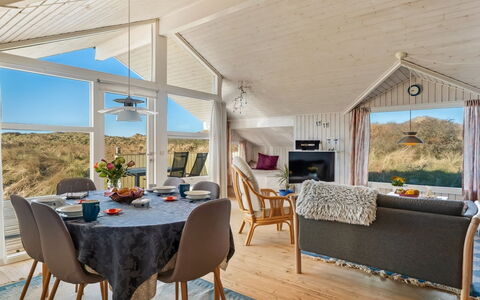 Matias - 150M from the Sea: Decke, Flooring, Interior Design, Fussboden, Verbundwerkstoff, Möbel, Resort, Hotel, Design, Daylighting