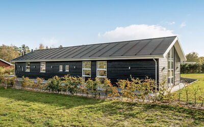 Geri - 700M from the Sea