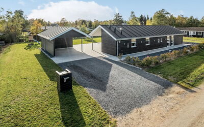 Geri - 700M from the Sea