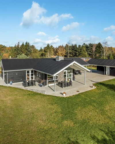 Geri - 700M from the Sea