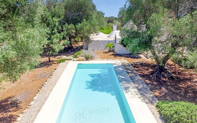 Trullo Cristiana - San Michele Salentino, Apulien, Italien