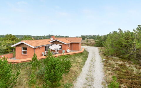 Lisemarie - 800M from the Sea: Holz, Dach, Die Architektur, Zuhause, Haus, Hütte, Abstellgleis, Hartholz, Steigung, Estate
