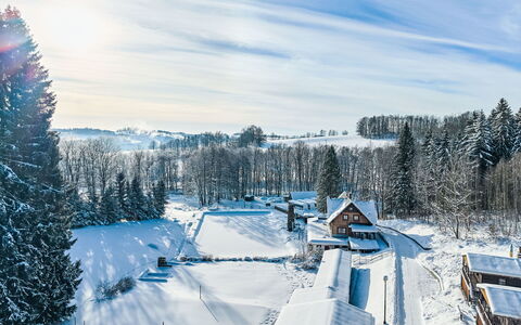 Krakonoš: Schnee, Winter, Baum, Einfrieren, Hütte, Steigung, Bergstation, Lärche, Zweig, Frost