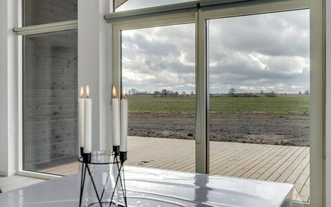 Thalie - 400M from the Sea: Blau, Strauch, Hütte, Ground, Garten, Estate, Schatten, Landscaping, Bauernhaus, Eco Hotel