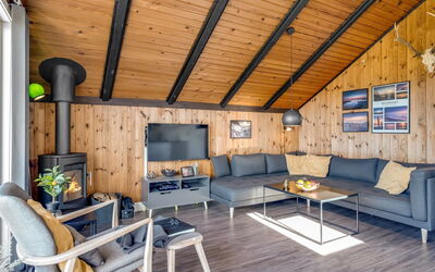 Agnesa - 1.5Km from the Sea
