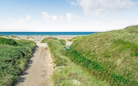 Ejvind - 100M from the Sea: Blau, Grün, Natürlichen Umgebung, Ökoregion, Küste, Horizont, Wiese, Meer, Küsten Und Ozeanische Forms, Pflanzengemeinschaft