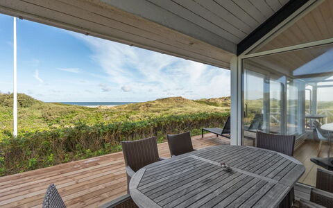 Ejvind - 100M from the Sea: Zuhause, Hartholz, Hütte, Veranda, Estate, Deck, Holzbeize, Eco Hotel, Planke, Holzboden
