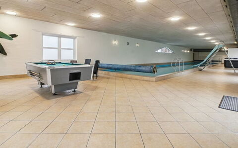 Saga: Flooring, Decke, Fussboden, Interior Design, Design, Daylighting, Halle, Schwimmbad, Hartholz, Fliese