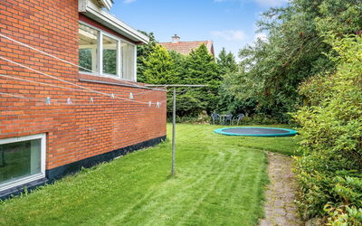 Mats - 5.3Km from the Sea