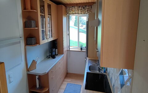 Reiter: Eigentum, Fenster, Interior Design, Holz, Fussboden, Flooring, Cabinetry, Countertop, Hartholz