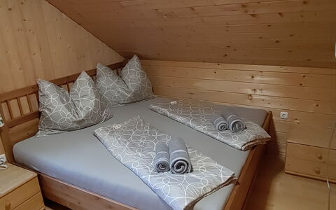 Reiter: Möbel, Couch, Komfort, Gebäude, Holz, Tabelle, Haus, Kissen, Bettrahmen, Studio Couch