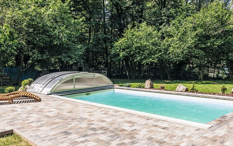 Kunějov: Schwimmbad, Verbundwerkstoff, Garten, Freizeit, Beton, Landscaping, Hinterhof, Gartenmöbel, Design, Flagstone