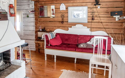 Jokiniitty 2: Möbel, Interior Design, Holz, Flooring, Fussboden, Zimmer, Zuhause, Decke, Beleuchtung, Wohnzimmer