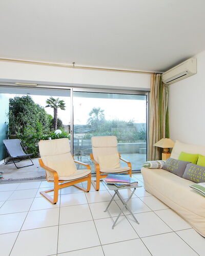 Cannes Bay 615.2