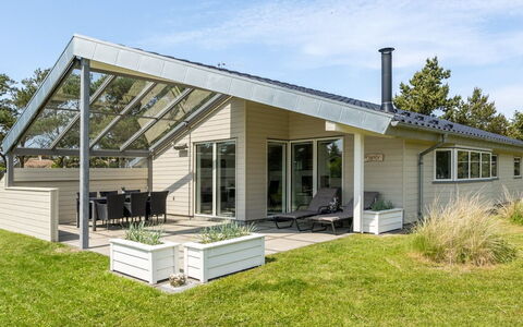 Thove - 600M from the Sea: Hütte, Estate, Abstellgleis, Veranda, Outdoor Struktur, Bauernhaus, Gartenbauten