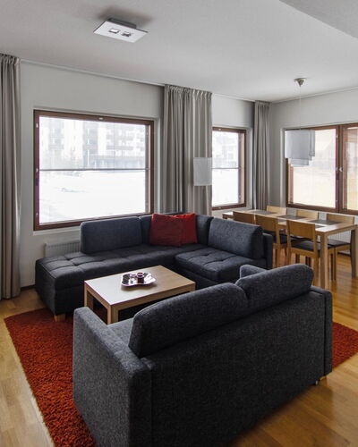 Nordic Chalet 9312