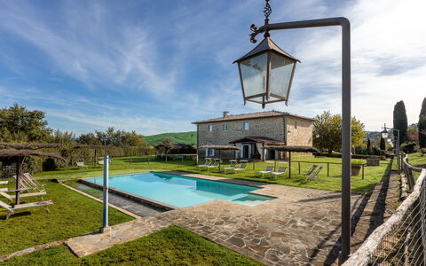 Villa Leopolda Selvarella: Estate, Garten, Bauernhaus, Hinterhof, Schwimmbad, Landscaping, Villa, Hazienda