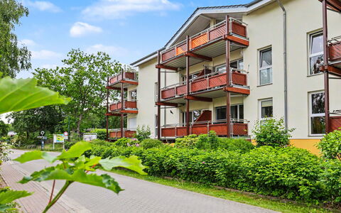 Zempin 120: Wohngebiet, Nachbarschaft, Zuhause, Urban Design, Menschliche Siedlung, Wohnung, Garten, Rasen, Estate, Vorort