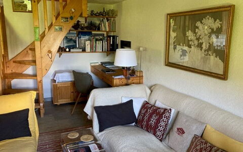 Village des Oursons Chalet A4: Wasser, Daytime, Himmel, Gebäude, Azurblau, Schwimmbad, Freizeit, Rechteck, Verbundwerkstoff, Urban Design