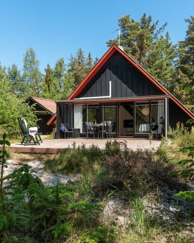 Olla - 400M from the Sea
