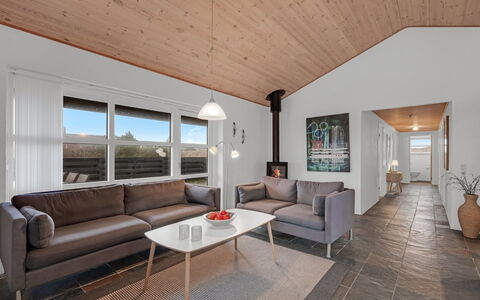 Fietje - 500M to the Fjord: Interior Design, Flooring, Decke, Holz, Couch, Fussboden, Wohnzimmer, Zimmer, Möbel