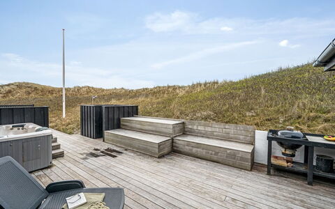 Eyla - from the Sea: Die Architektur, Dach, Zuhause, Verbundwerkstoff, Daylighting, Abstellgleis, Auffahrt