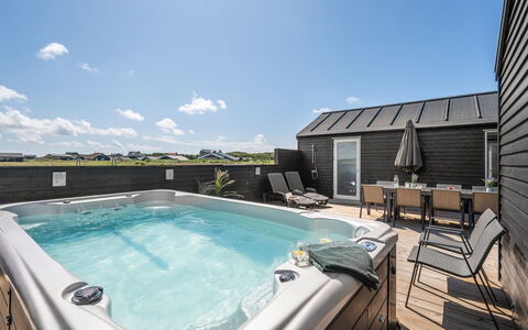 Ivar - 300M from the Sea: Resort, Design, Schwimmbad, Deck, Hotel, Villa, Terrasse, Eco Hotel, Jacuzzi