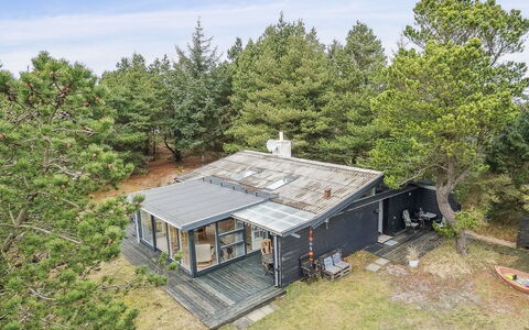 Velika - 1.2Km from the Sea: Schwimmbad, Ferienort