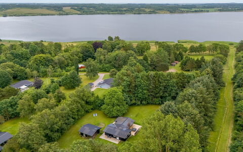 Gudrid - 250M to the Fjord: Die Architektur, Dach, Zuhause, Verbundwerkstoff, Daylighting, Abstellgleis, Auffahrt