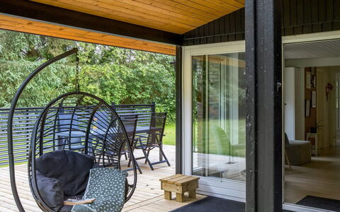 Gudrid - 250M to the Fjord: Die Architektur, Dach, Zuhause, Verbundwerkstoff, Daylighting, Abstellgleis, Auffahrt
