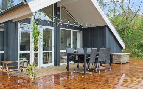 Etel - 600M from the Sea: Holz, Veranda, Hartholz, Deck, Zuhause, Schatten, Planke, Hütte, Holzbeize, Holzboden