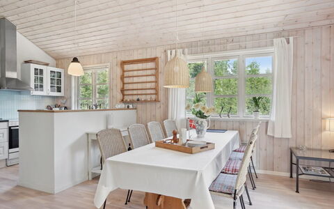 Tia - 1.4Km from the Sea: Dachdecken, Hütte, Haus, Dach, Zuhause, Bauernhaus, Hütte, Estate, Dorf