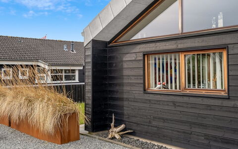 Aaran - 700M from the Sea: Dachdecken, Hütte, Haus, Dach, Zuhause, Bauernhaus, Hütte, Estate, Dorf
